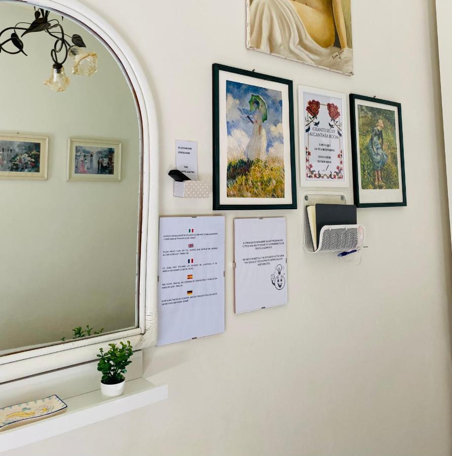 "The Gole Of Alcantara Living In The Dream'S Room" グラニーティ エクステリア 写真